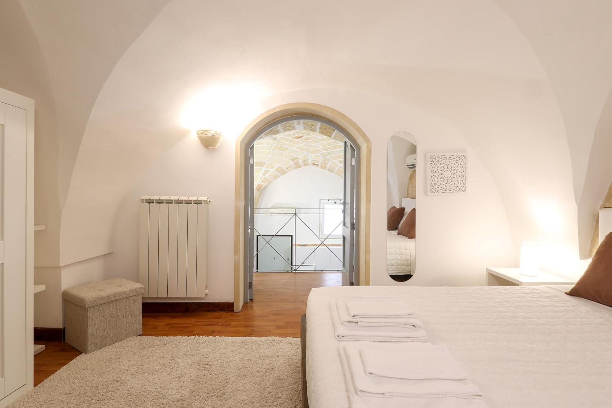 Goodstay La Suite 10 - Rooms - Lecce Bagian luar foto