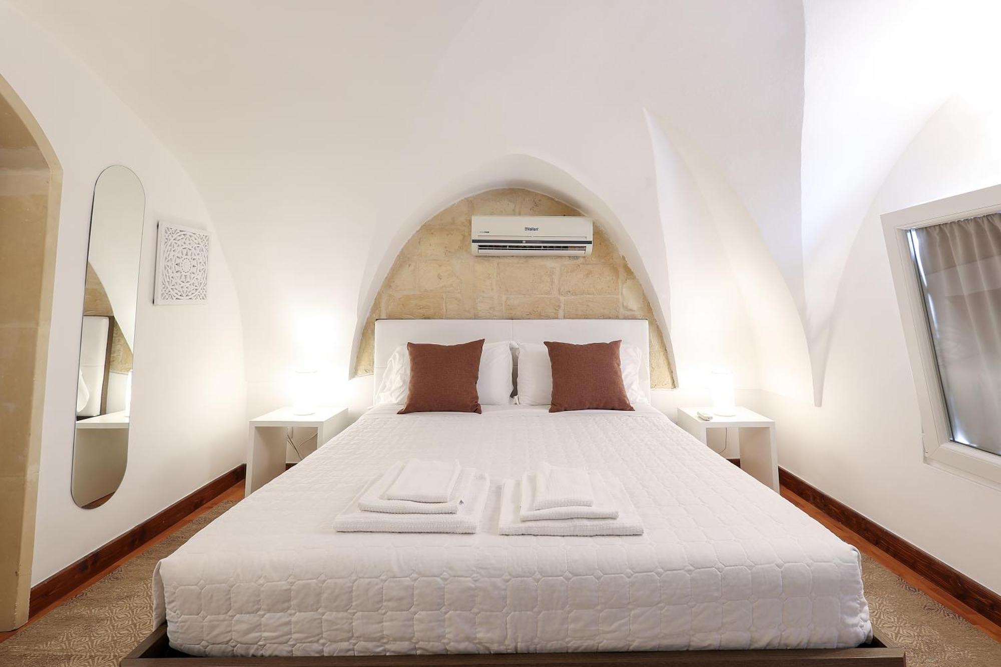 Goodstay La Suite 10 - Rooms - Lecce Bagian luar foto